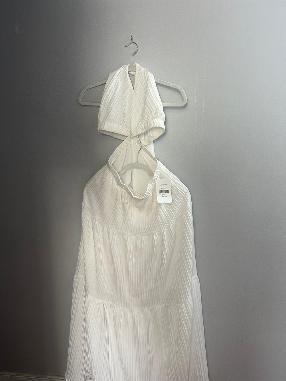 Chic White Halter Maxi Dress with Pleated Detail